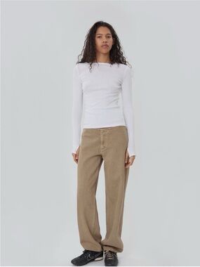 Still Here Sport Jean Pear 23 NWOT